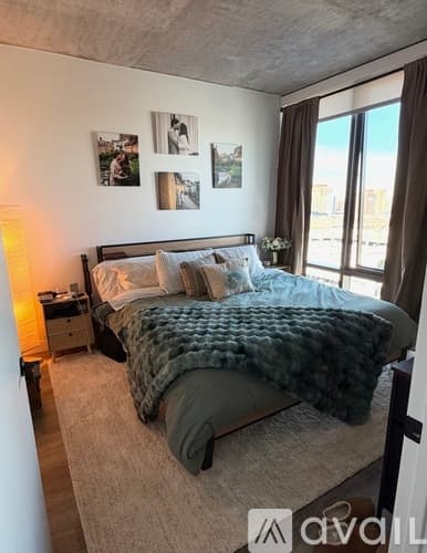 Chicago Apartment: 4601 N Marine Dr