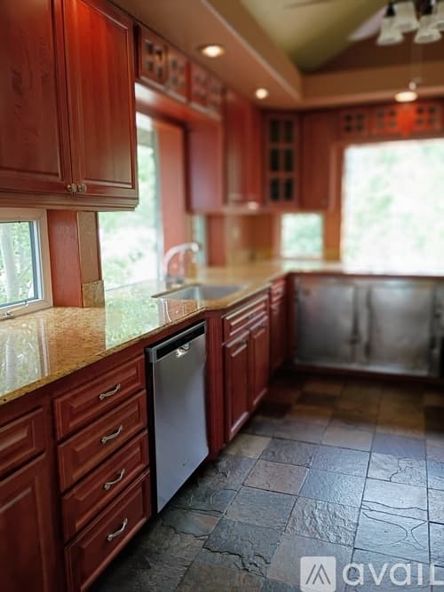 Manitou Springs House: 1405 Forest Road