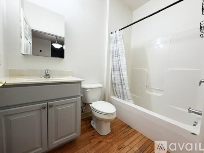 Dedham Apartment: 404 Whiting Ave