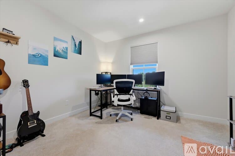 Canonsburg Townhome: 204 Filmore Dr