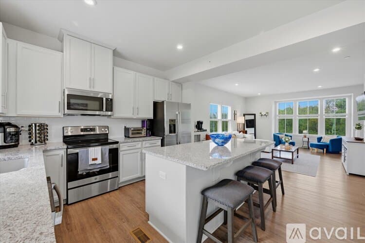 Canonsburg Townhome: 204 Filmore Dr