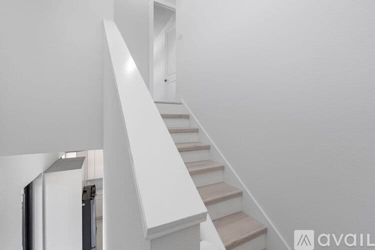 Tampa Townhome: 7015 N Central Ave
