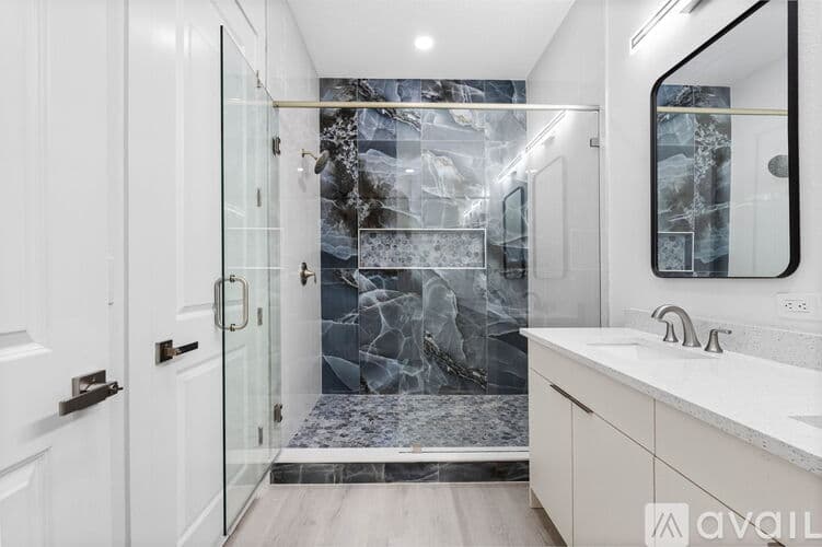 Tampa Townhome: 7015 N Central Ave