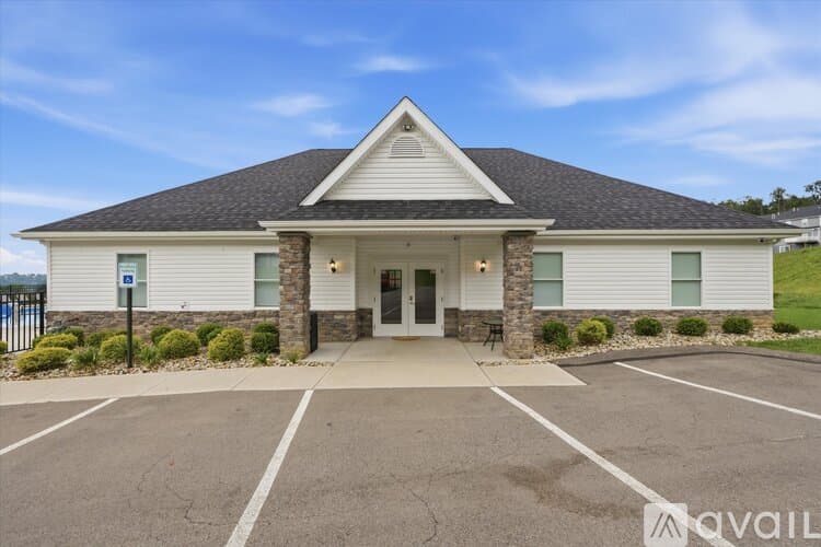 Canonsburg Townhome: 204 Filmore Dr