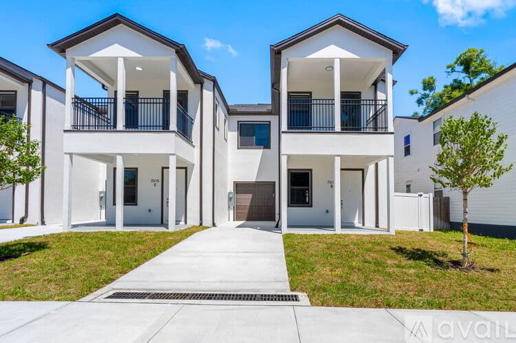 Tampa Apartment: 7015 N Central Ave