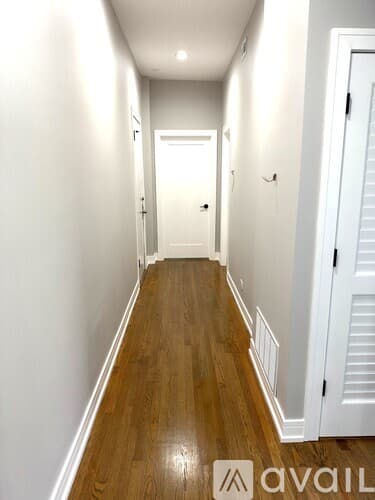 Chicago Apartment: 933 W Sheridan Rd