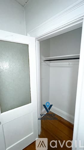 New London Apartment: 43 Granite St