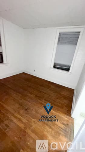 New London Apartment: 43 Granite St