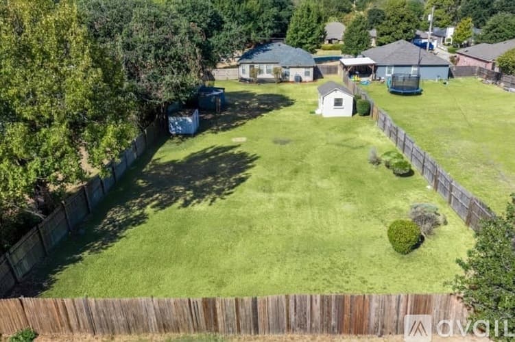 Fort Worth House: 2721 Carten St