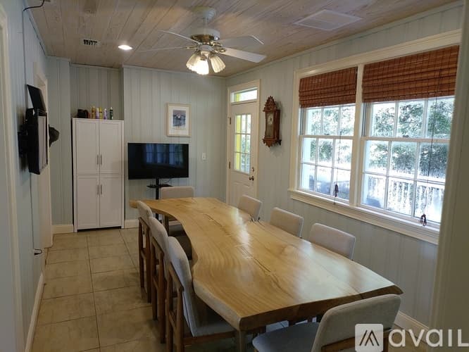 Fernandina Beach House: 4135 South Fletcher Avenue