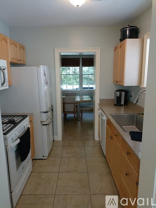 Fernandina Beach House: 4135 South Fletcher Avenue