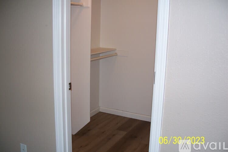 Ceres House: 3853 Lexar Dr