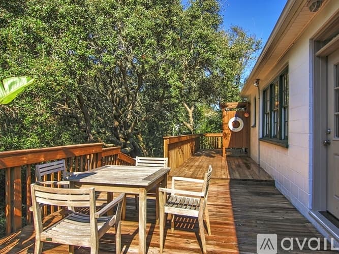 Fernandina Beach House: 4135 South Fletcher Avenue
