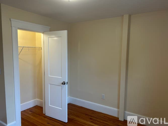Lynn Apartment: 77 Chestnut St