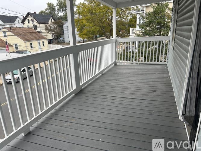 Lynn Apartment: 77 Chestnut St