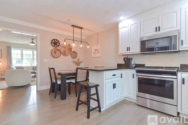 Dedham House: 39 Curve Street
