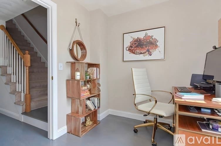 Dedham House: 39 Curve Street