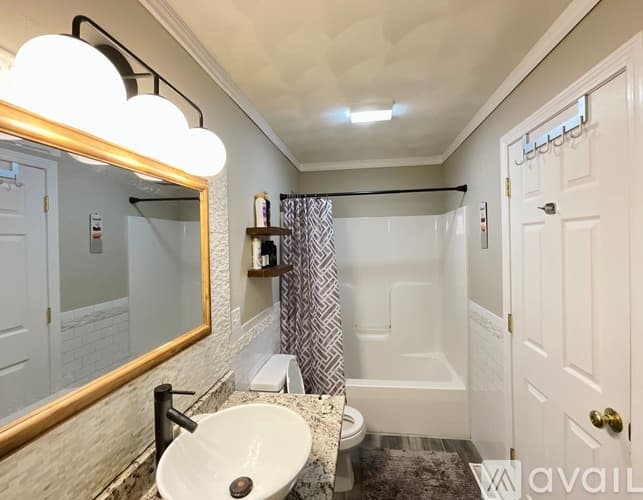 Dedham House: 39 Curve Street