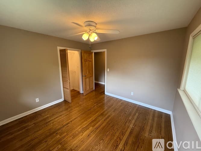 Chattanooga House: 4820 Stagg Road