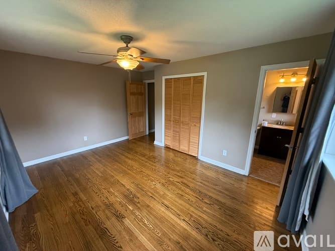 Chattanooga House: 4820 Stagg Road