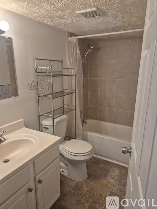 College Park Apartment: College Park