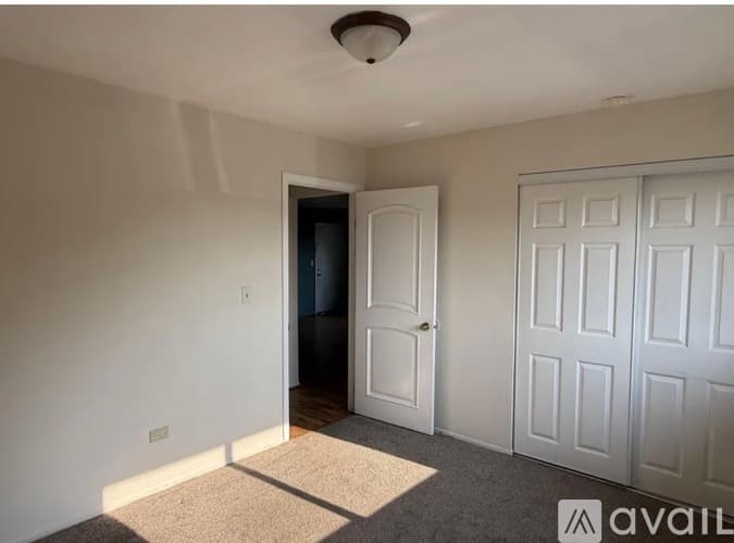 Harvard Apartment: 1020 9th Street