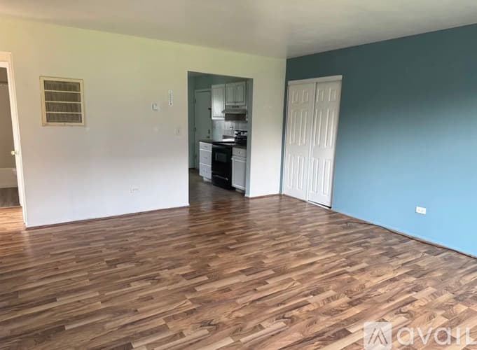 Harvard Apartment: 1020 9th Street