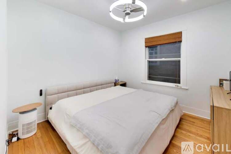 Chicago House: 6217 West Grace Street