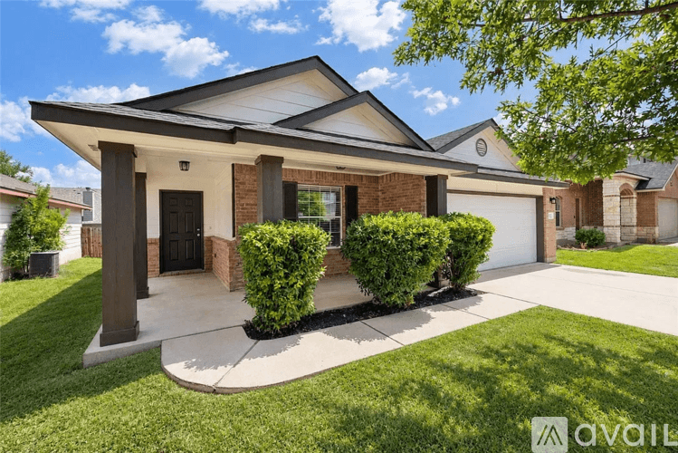 Temple House: 911 Sugar Brook Dr
