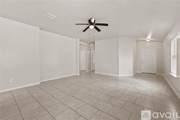 Temple House: 911 Sugar Brook Dr