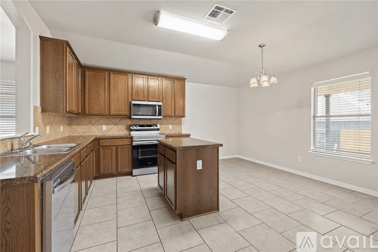 Temple House: 911 Sugar Brook Dr