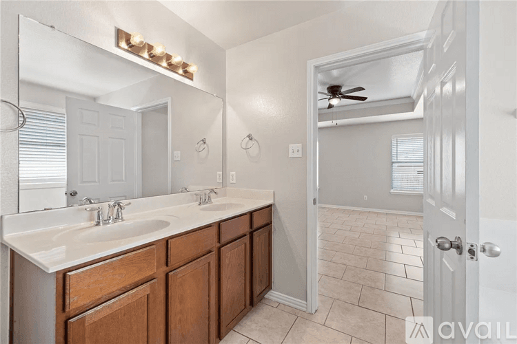 Temple House: 911 Sugar Brook Dr