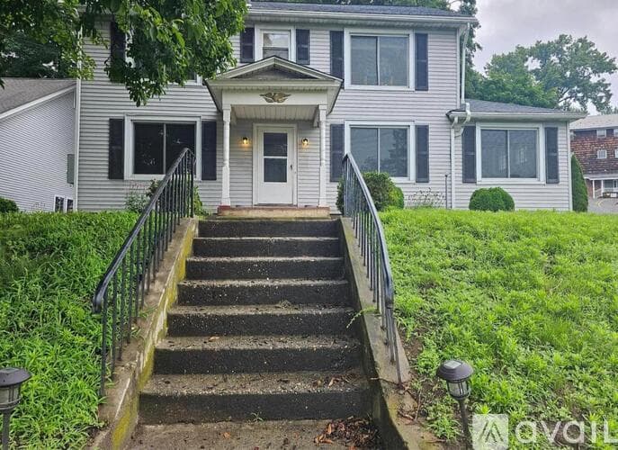 New Milford Apartment: 53 Grove Street