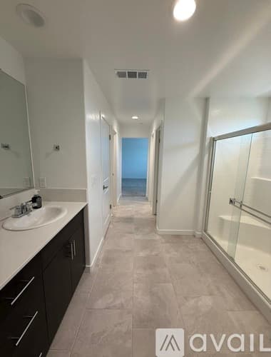 Madera House: 392 Talus Way South