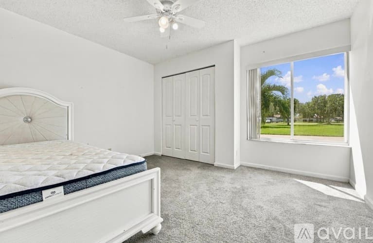 Boca Raton House: 9733 Boca Gardens Cir N