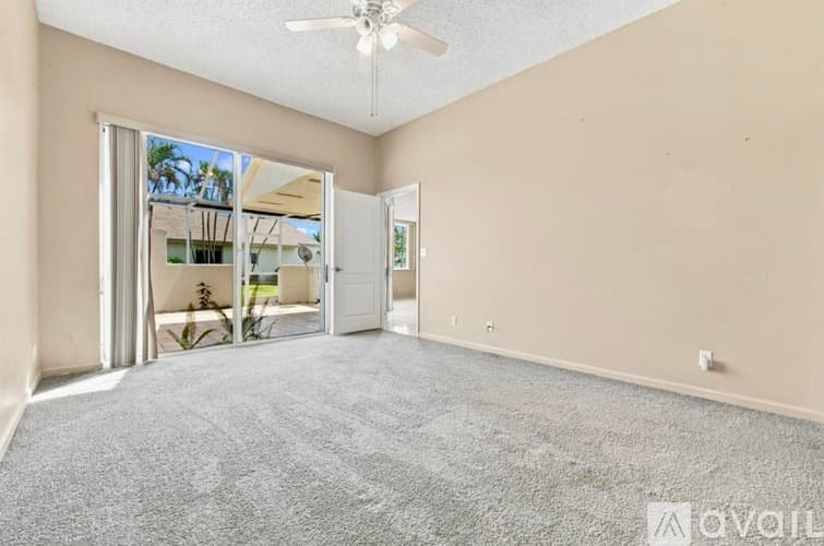 Boca Raton House: 9733 Boca Gardens Cir N