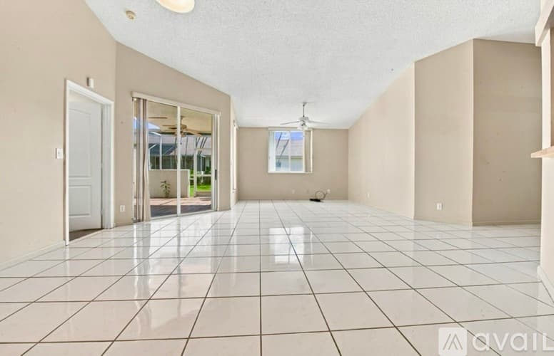 Boca Raton House: 9733 Boca Gardens Cir N