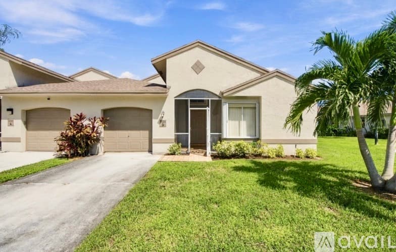 Boca Raton House: 9733 Boca Gardens Cir N