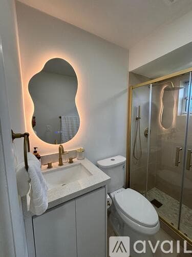 Wellington House: 1699 Braeburn Place