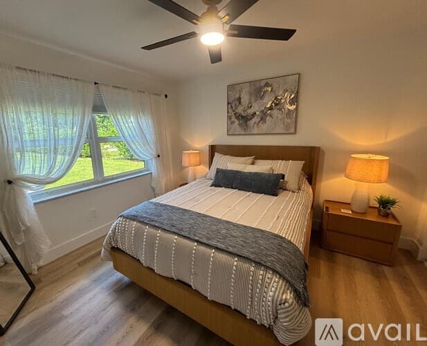 Wellington House: 1699 Braeburn Place