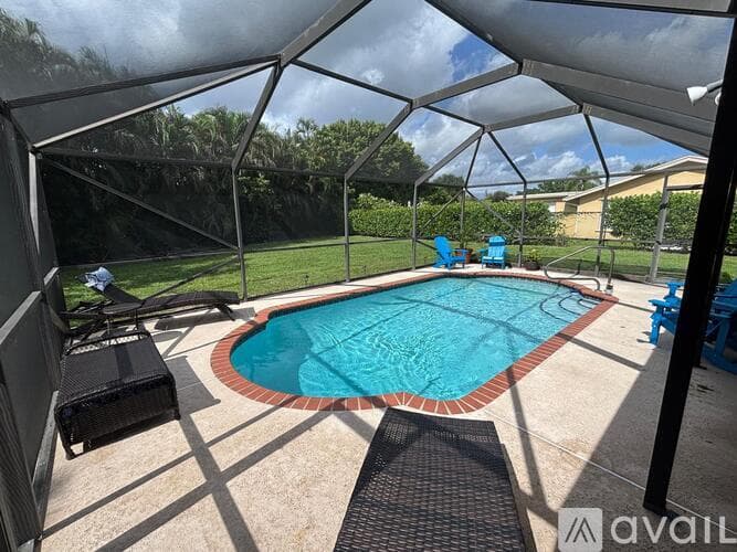 Wellington House: 1699 Braeburn Place