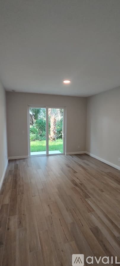 Fort Pierce House: 991 Waters Edge Dr