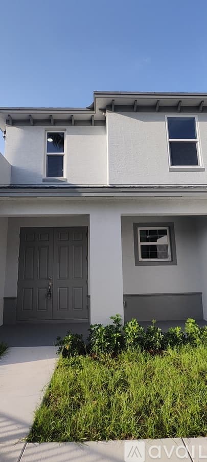 Fort Pierce House: 991 Waters Edge Dr