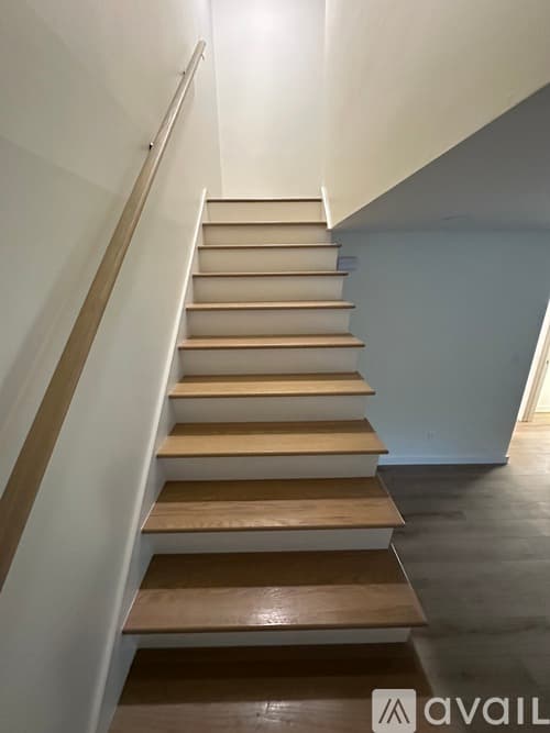 Cleveland Townhome: 332 20th Street Northeast