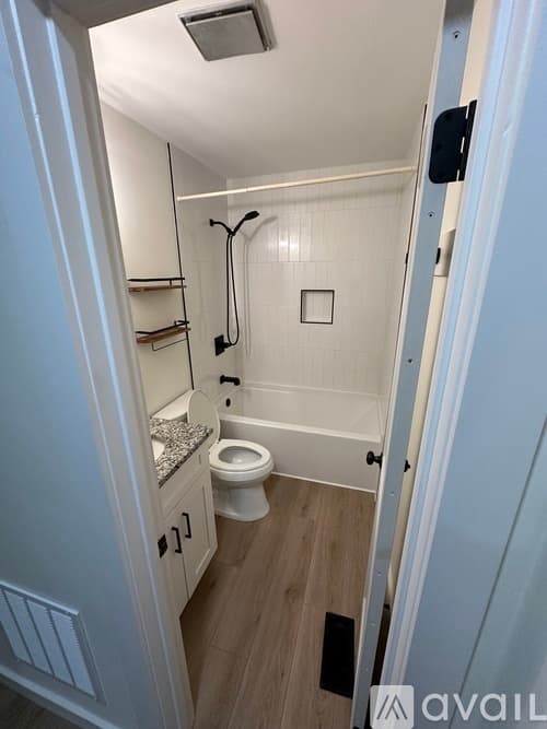 Cleveland Townhome: 332 20th Street Northeast