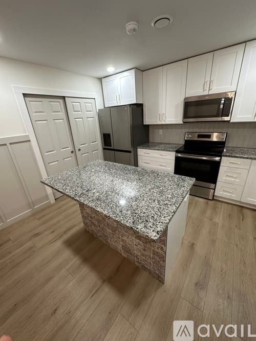 Cleveland Townhome: 332 20th Street Northeast