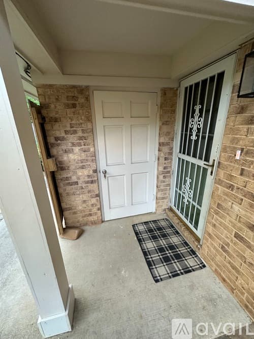 Cleveland Townhome: 332 20th Street Northeast