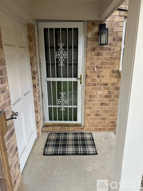 Cleveland Townhome: 332 20th Street Northeast