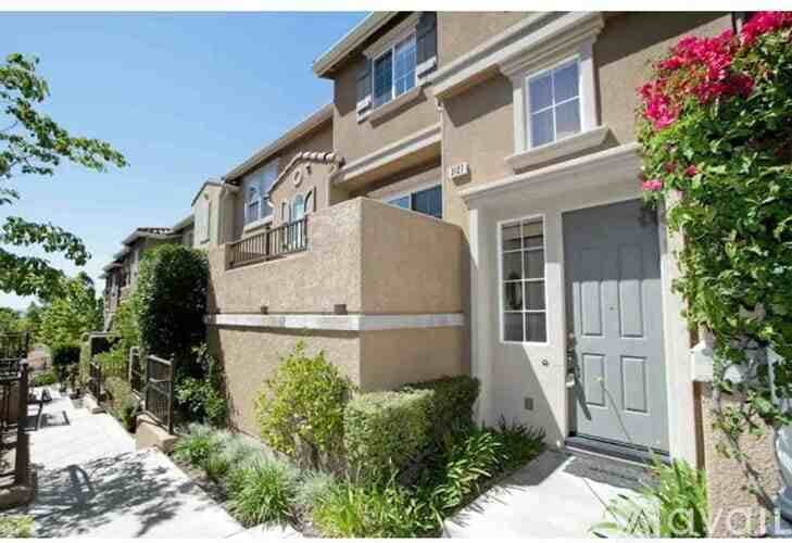 San Jose Townhome: 3127 Saint Florian Way