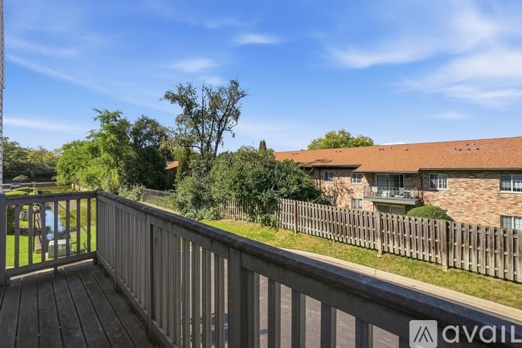 Lombard Townhome: 1060 Kufrin Way